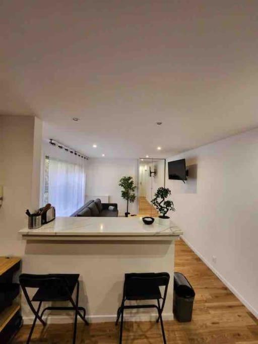 Superbe Appartement A 8 Minutes De La Nation. Parijs Buitenkant foto
